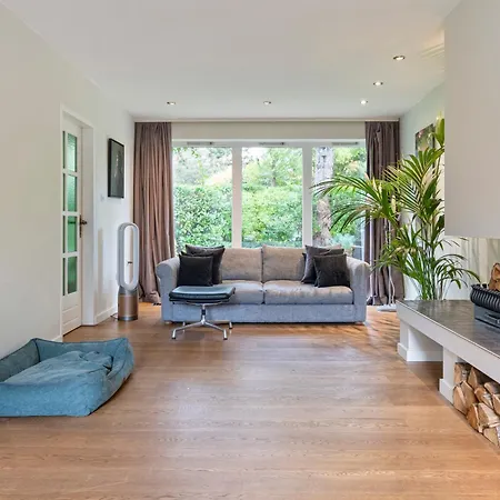 The Oasis Charming Family With Garden And Private Parking Zandvoort