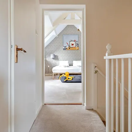 The Oasis Charming Family With Garden And Private Parking * Zandvoort