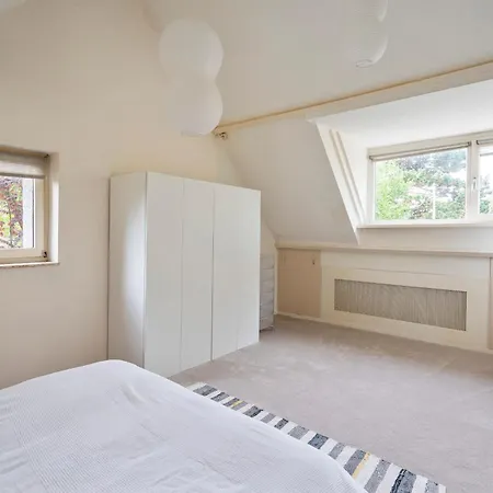 The Oasis Charming Family With Garden And Private Parking * Zandvoort