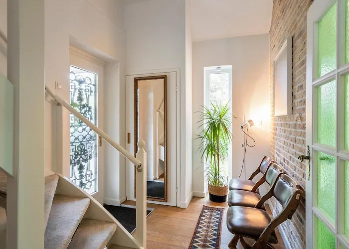 The Oasis Charming Family With Garden And Private Parking 度假居