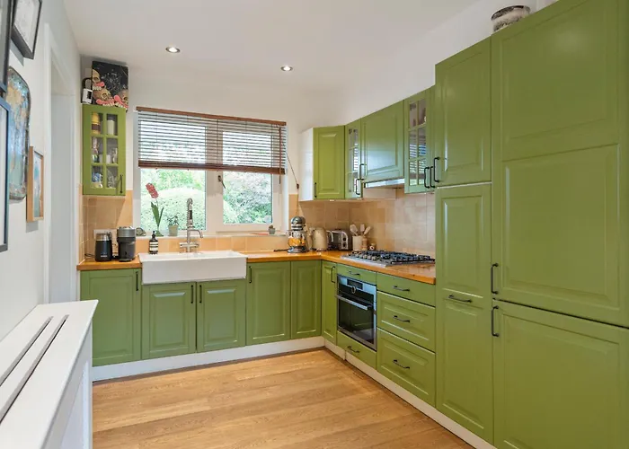 度假居 The Oasis Charming Family With Garden And Private Parking *