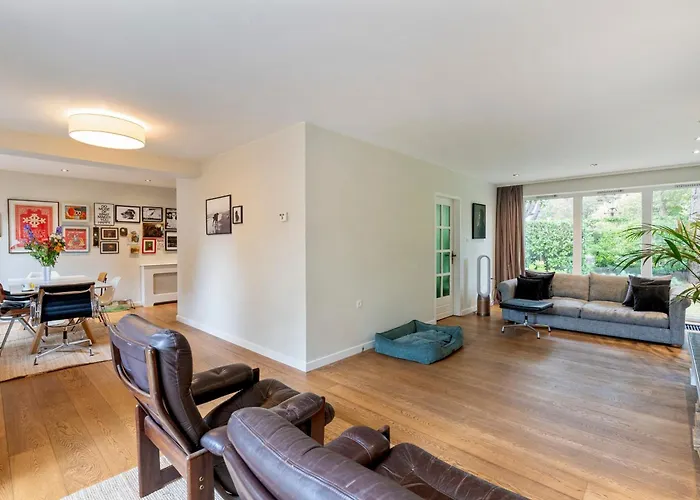 The Oasis Charming Family With Garden And Private Parking Zandvoort